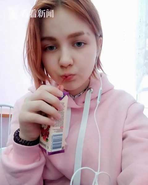 女孩怀孕8个月做剖腹产,年纪很小的女生怀孕后剖腹产