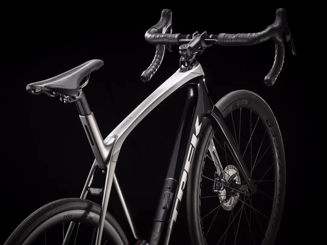 30mm+宽胎正当时：BontragerR332c真空胎体验