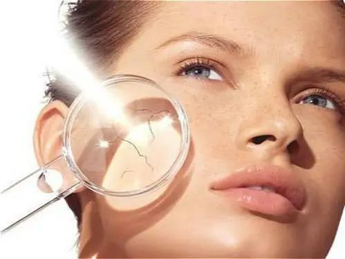 听说戴着口罩，集美们都偷偷在DO脸？