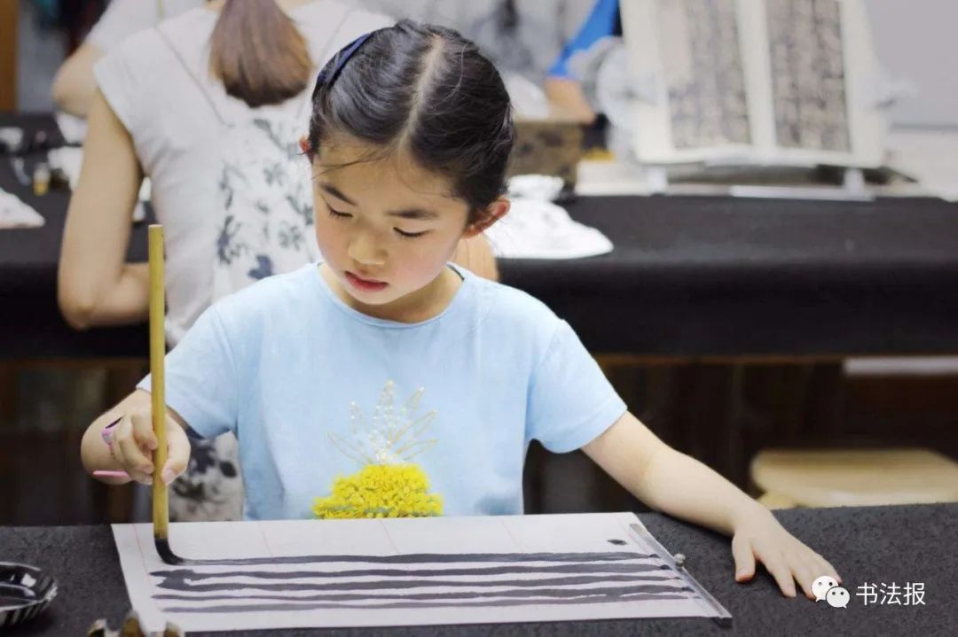 练过硬笔书法的孩子字都写得好吗,孩子练书法一般练几年比较好