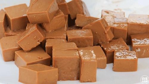 奈雪蛋糕团购,奈雪烘焙蛋糕店