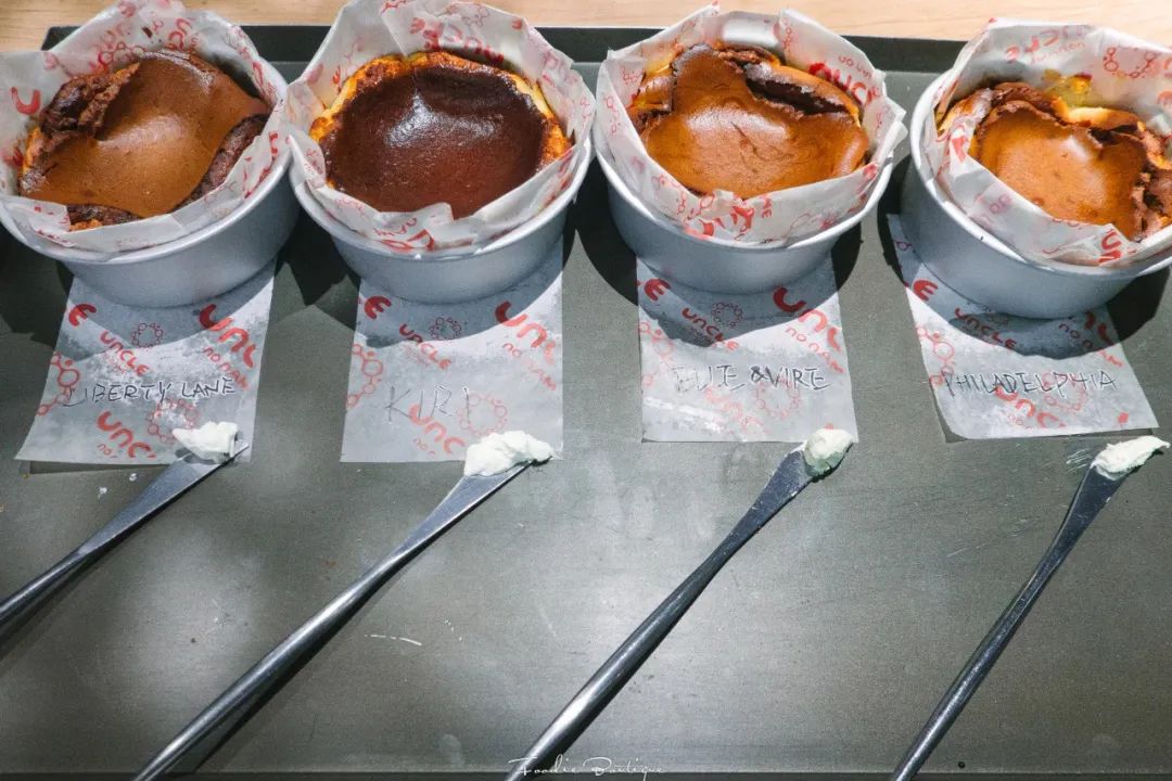 电饭锅芝士蛋糕最简单的做法,教你做现在超火的芝士蛋糕