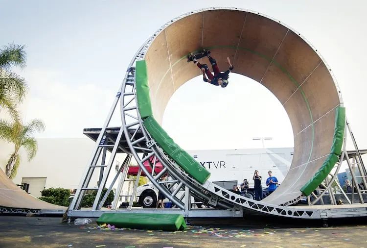 传奇滑手TonyHawk换过多少鞋子援助？