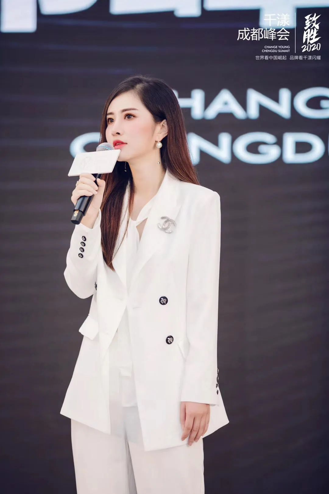 两场直播卖了8000万！微商千漾有什么值得我们学习的地方？