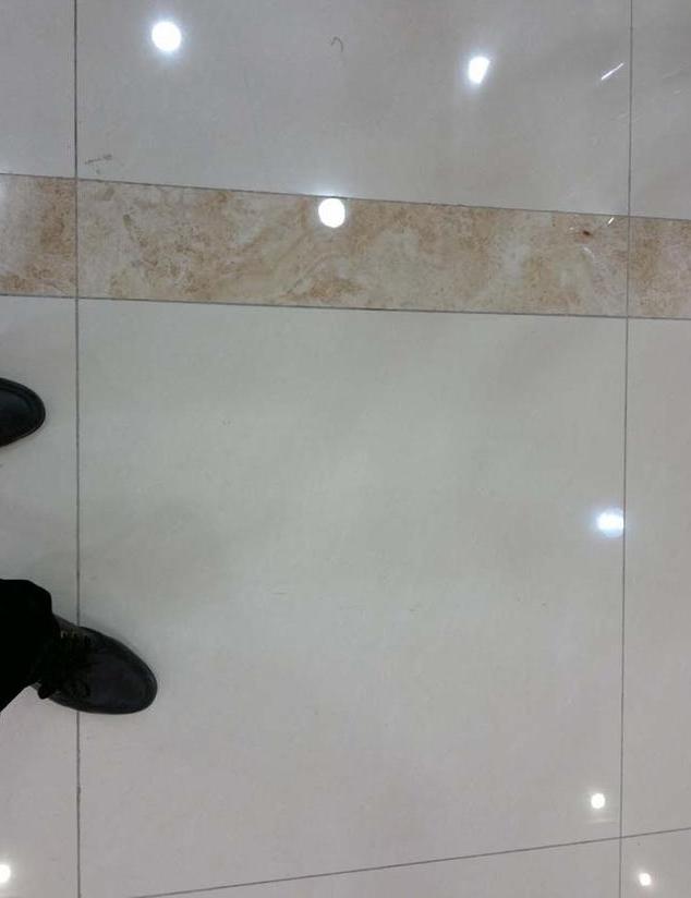 通体砖玻化砖抛釉砖区别,通体砖全抛釉玻化砖哪个好