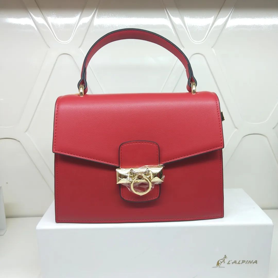 鏄屽钩璐墿鏀荤暐鎵撴姌鍟嗗満,鍖椾含鏄屽钩璐墿鏀荤暐鎵撴姌鍟嗗満