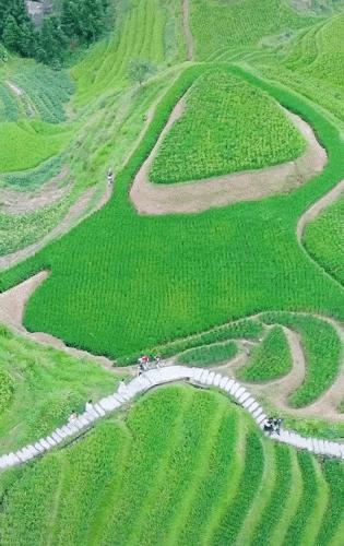 五一老人不能出门玩？这组震撼世界的3D动图，让你一眼游中国！美到逆天