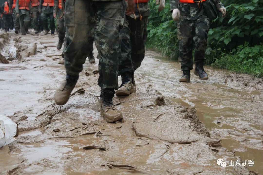 一双军靴的经历,一双作战靴见证勇猛的你