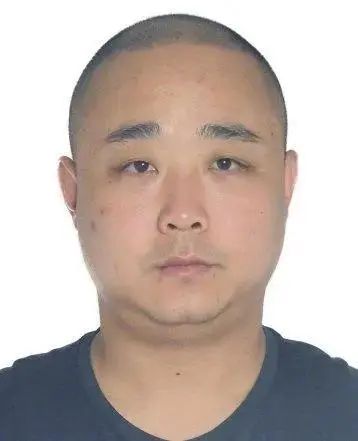 第一批52名涉黑涉恶在逃人员名单,警方通缉10名涉黑恶案件在逃人员