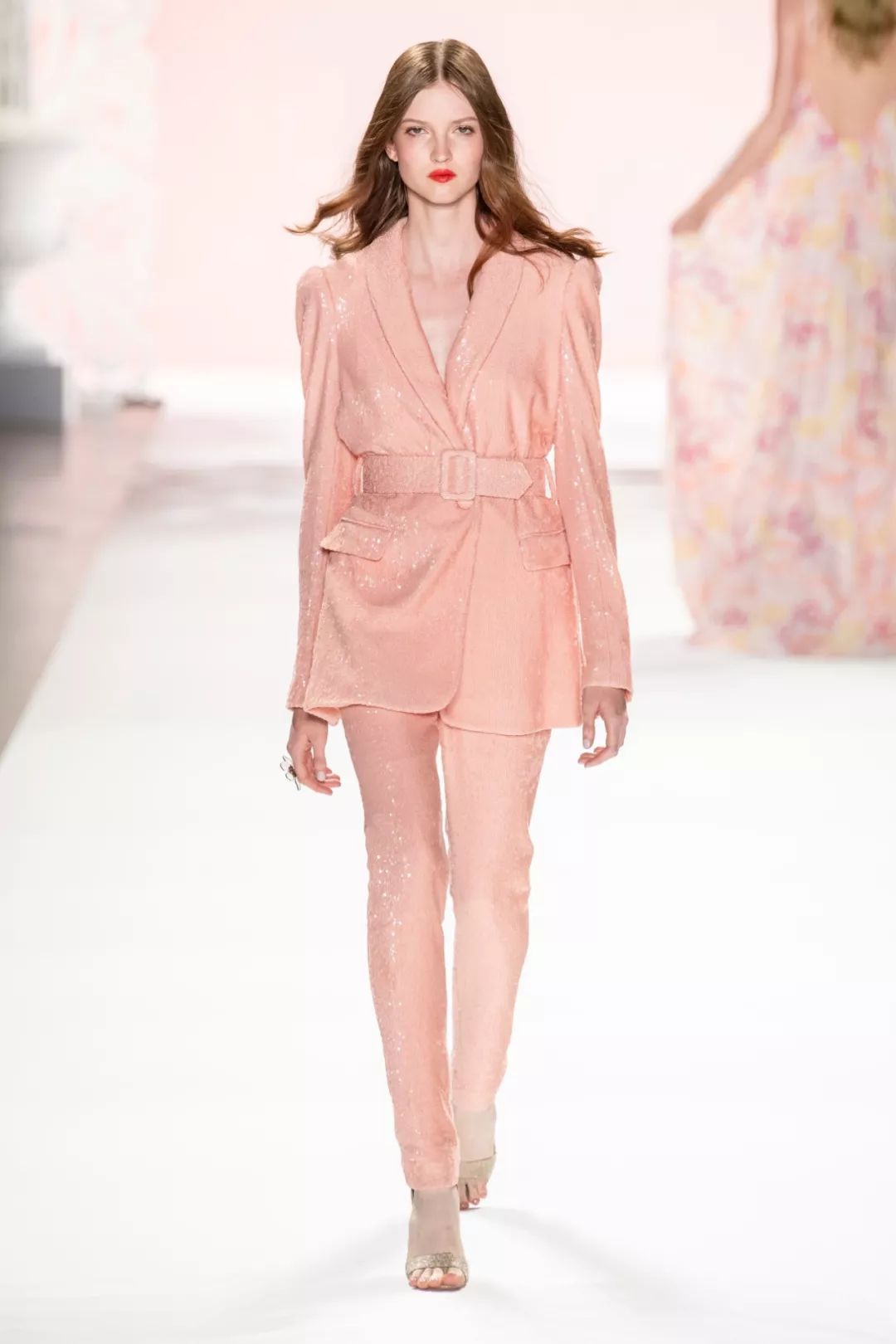 色彩趋势｜2020十大流行色彩趋势与搭配指南