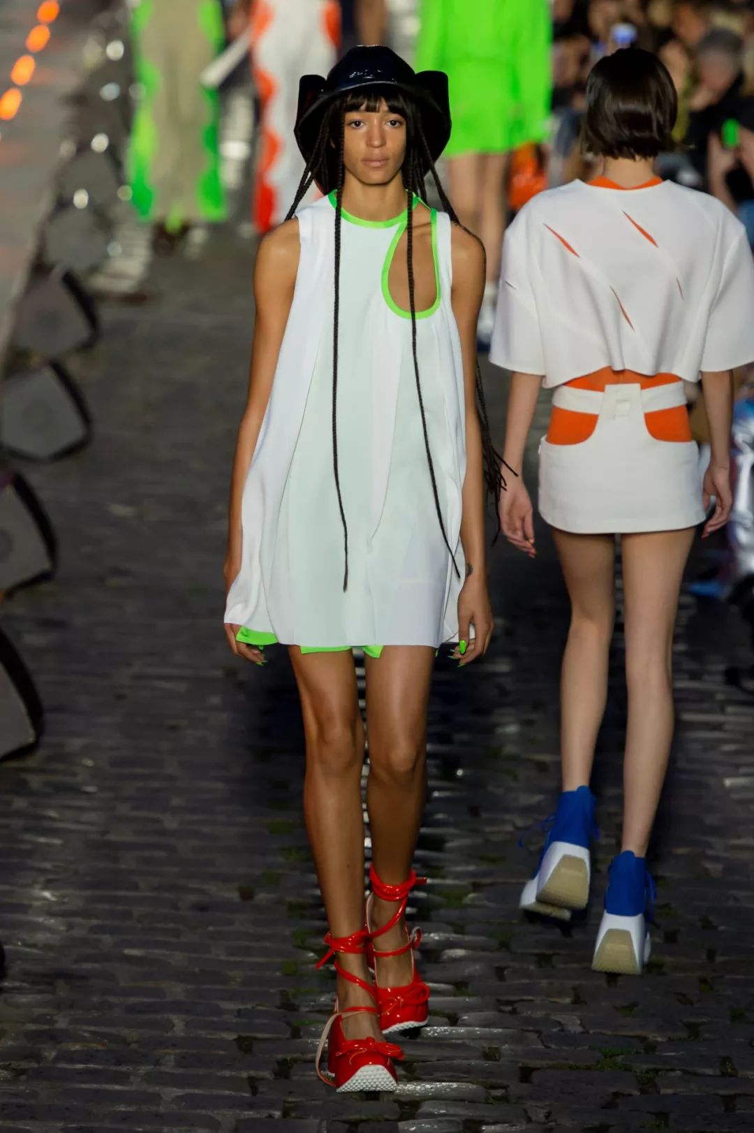 色彩趋势｜2020十大流行色彩趋势与搭配指南