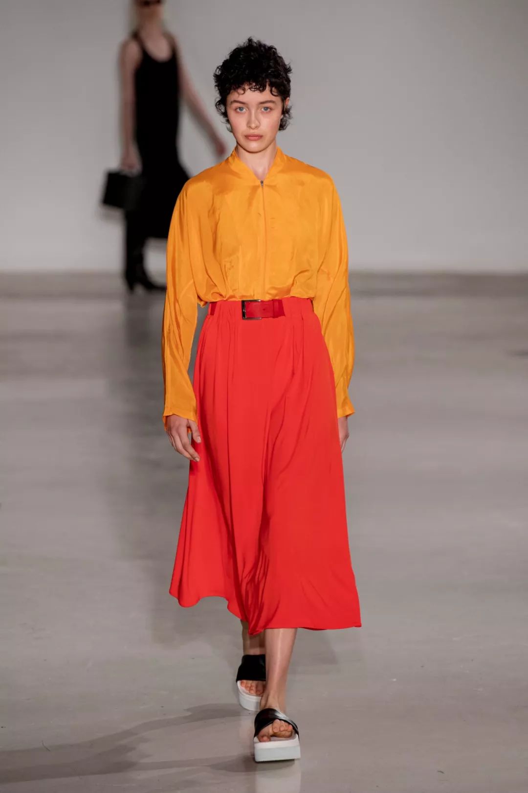 色彩趋势｜2020十大流行色彩趋势与搭配指南