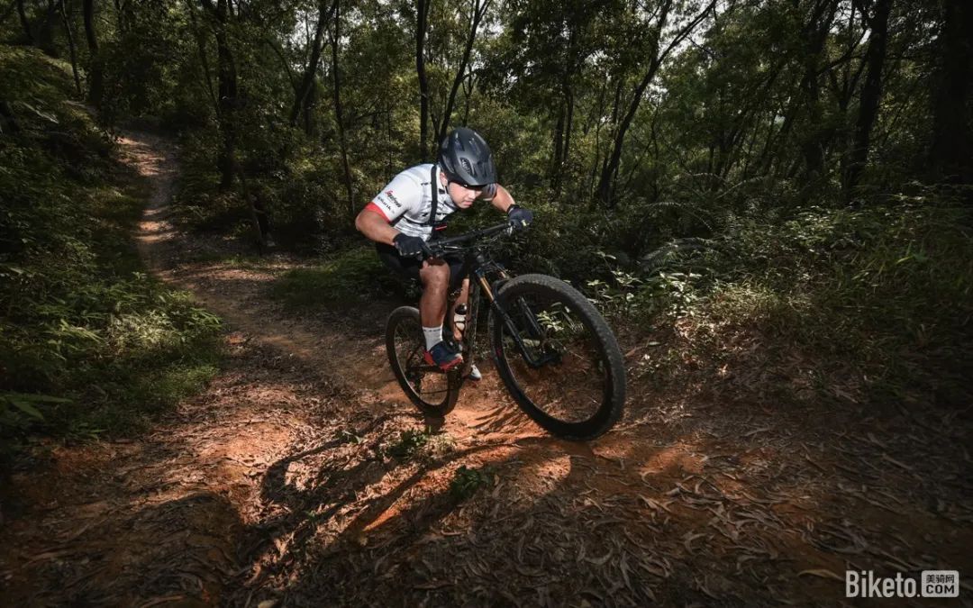 xc竞赛山地车2018年春季出级,竞赛级xc山地车与进阶山地车区别