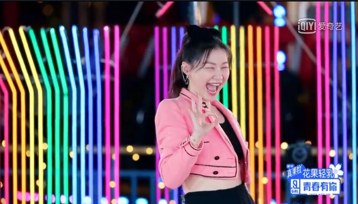 贾玲金靖现在干什么,贾玲金靖小品完整版