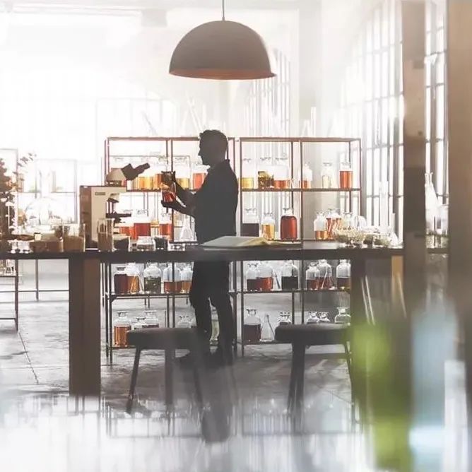 海蓝之谜lamer全新精华凝霜清爽型,lamer海蓝之谜眼霜礼盒