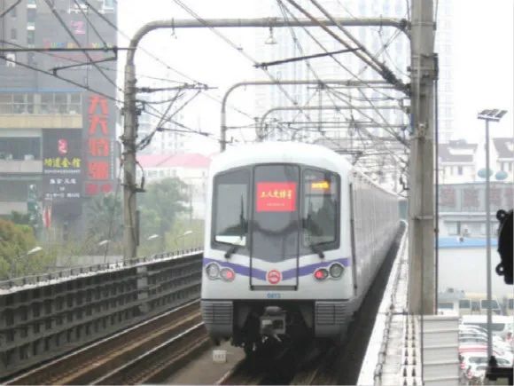 上海地铁胖头鱼号列车,上海地铁2号线西瓜线
