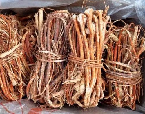 特点鲜人参炖汤,广式新鲜人参煲汤