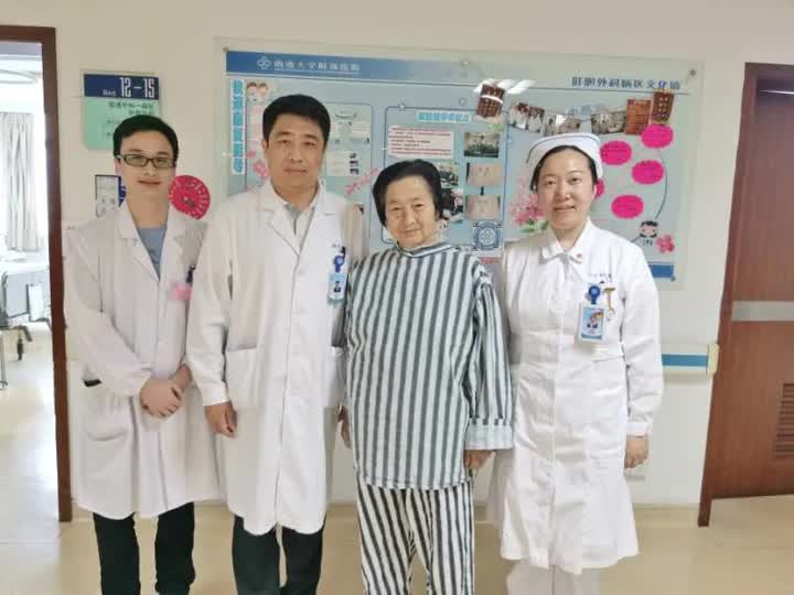 从四孔到单孔同样做手术南通王鹏主任的手术你找不到疤痕