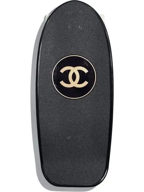 看完这篇，你会发现Kylie三万块的CHANEL网球拍根本不算什么……