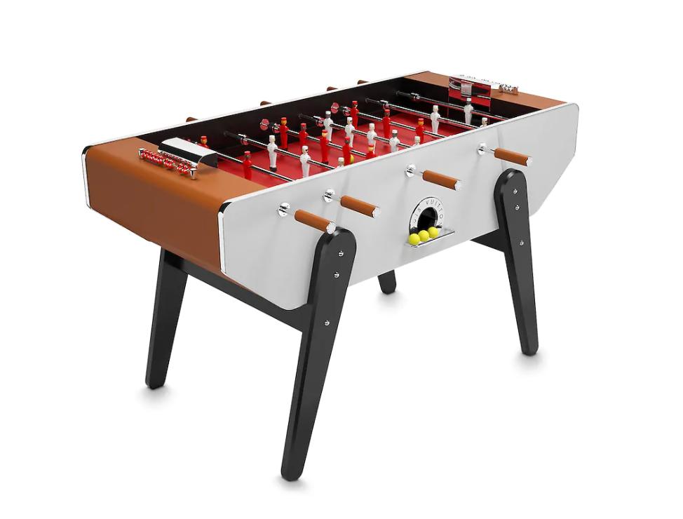 看完这篇，你会发现Kylie三万块的CHANEL网球拍根本不算什么……