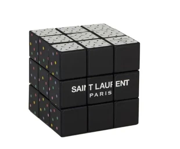 看完这篇，你会发现Kylie三万块的CHANEL网球拍根本不算什么……