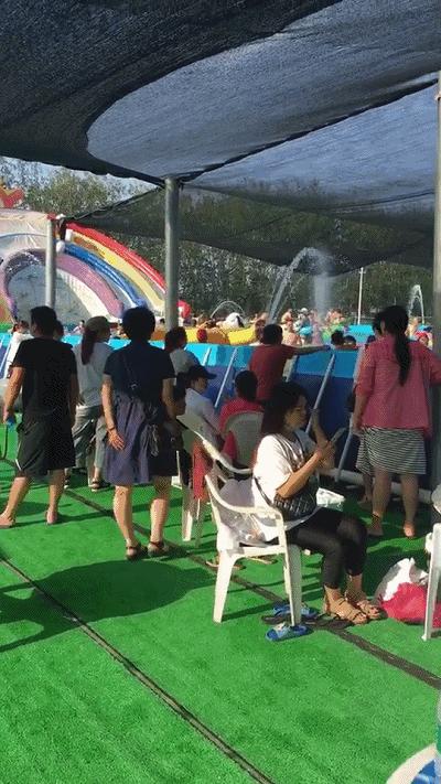 菏泽门票9.9元水上乐园,山东菏泽万象城水上乐园