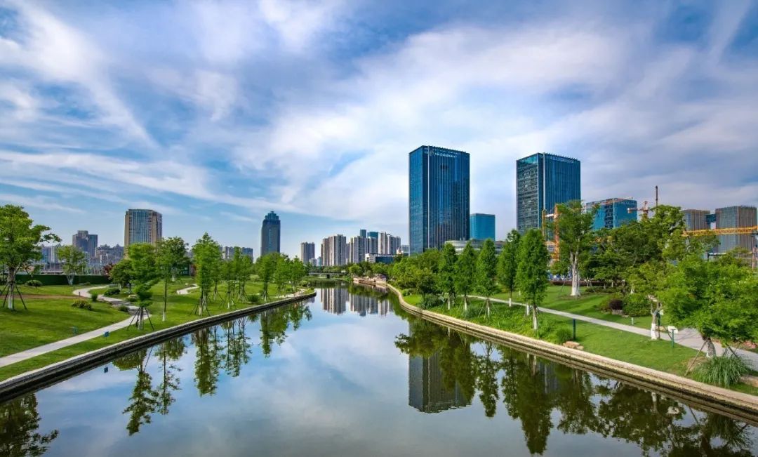 “镜中”余杭！这样的“靓”城美景你见过吗？丨小余儿说晚安