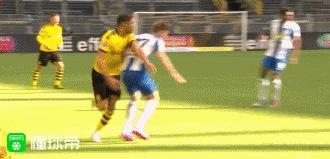 半场战报：多特蒙德0-0柏林赫塔，小阿扎尔失良机