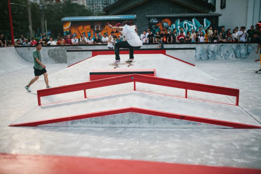 “闲”不下来的成都有多美？100+潮流特点点位等你来打卡！