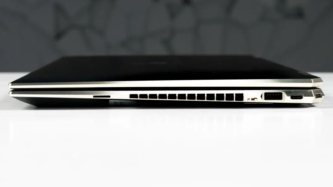 2千左右的触屏360翻转笔记本,360翻转笔记本推荐16.5英寸