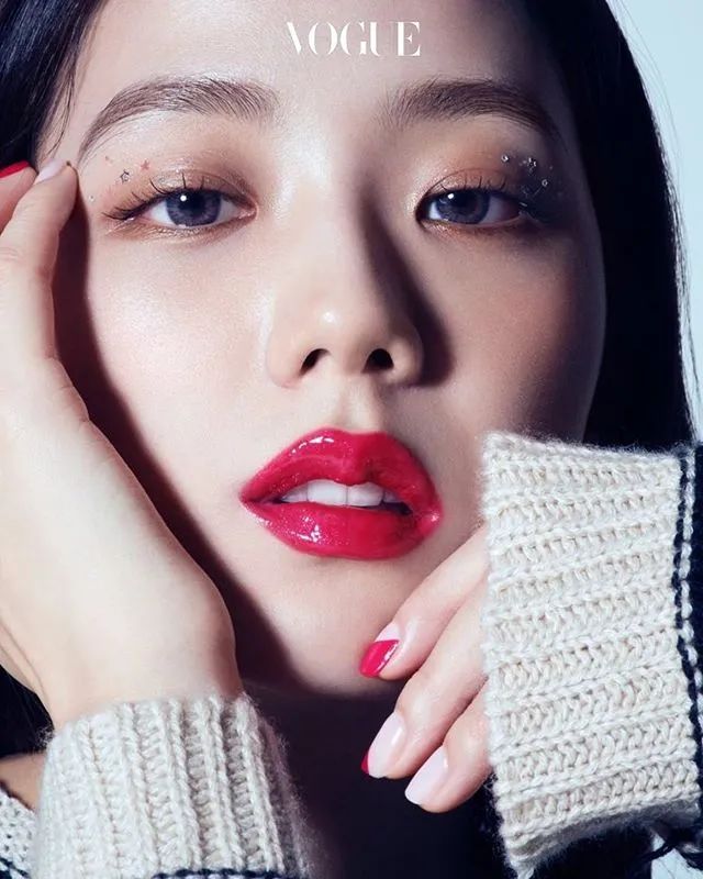 第一眼美女妆容可爱,第一眼美女惊艳妆容