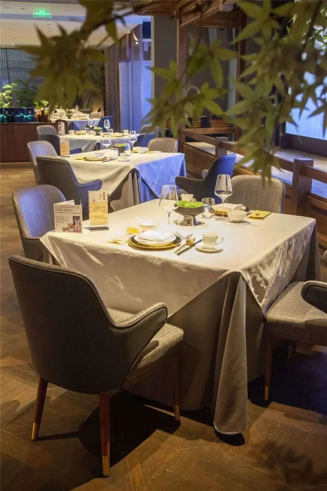 冰淇淋牛角、3.6折鱼头泡饼、川菜大师新菜单、超值早午餐、父亲节茶礼……本周的吃货心愿清单已更新|一周好吃