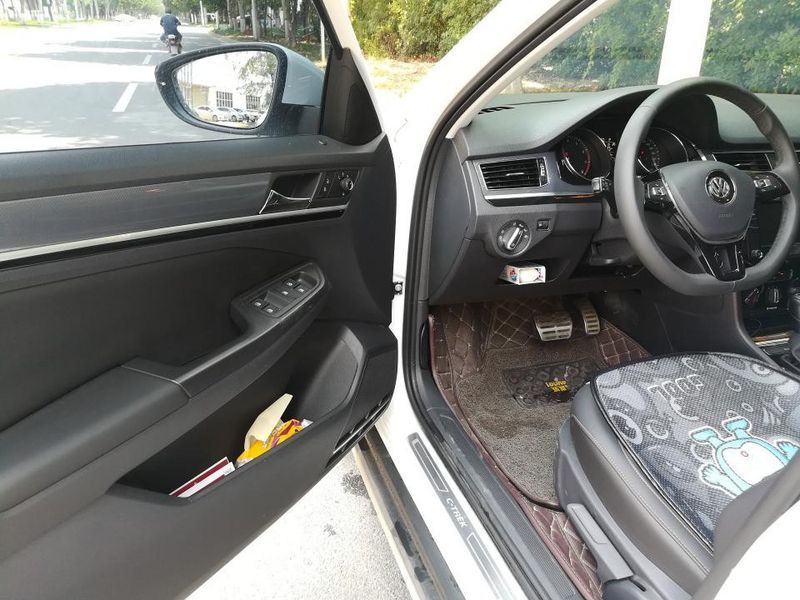 蔚领用车成本,大众蔚领汽车细节使用方法