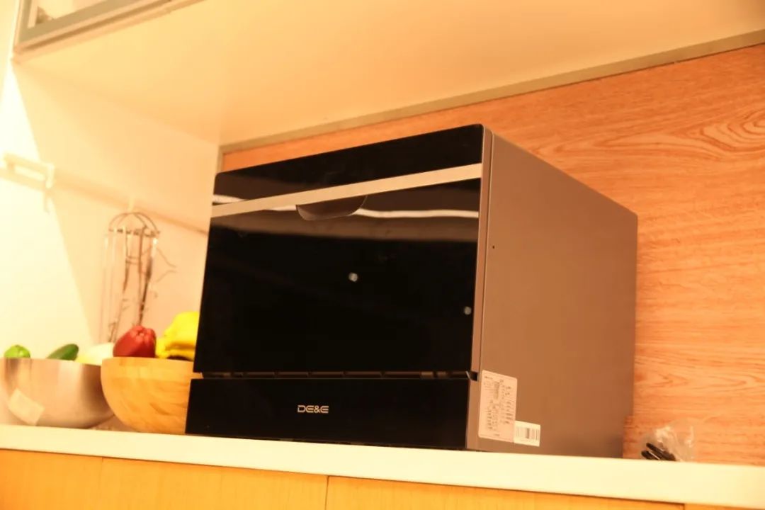 疫情下，杭州知名电器企业“德意”多管齐下化危为“机”，数款拳头产品今起在每满生活开售，在别处买不到这么优惠的价格