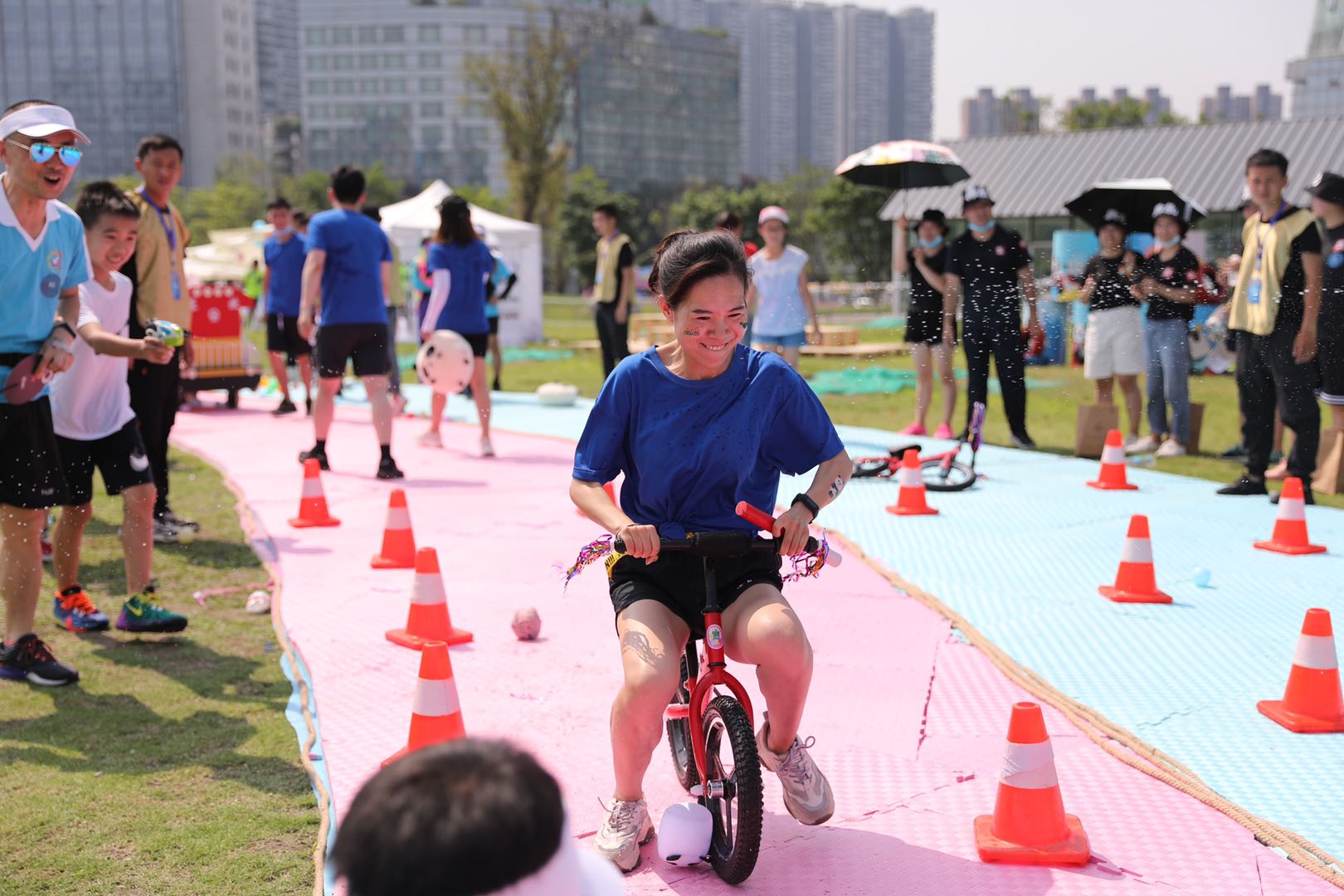 成都到处都是可爱的熊猫,整个成都的熊猫