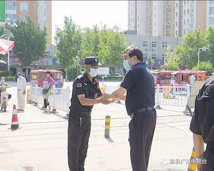 端午送安康公益行,邻里情浓端午送安康主题活动