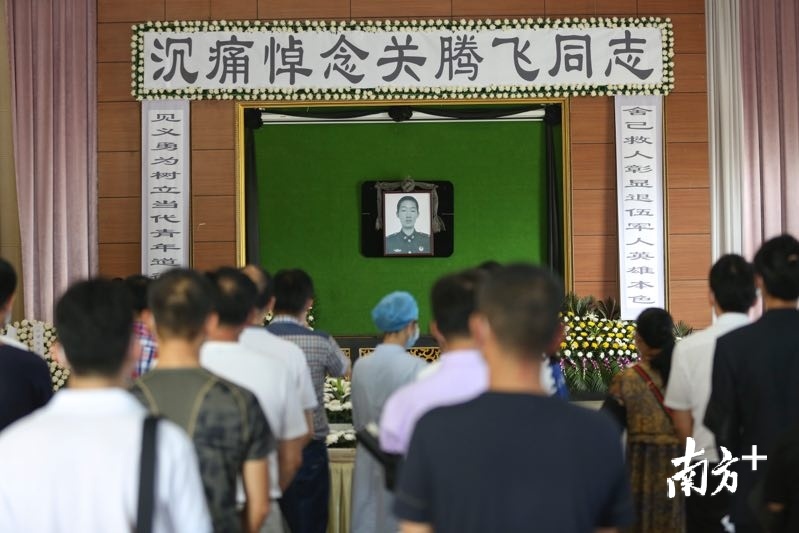 湖北退伍军人关腾飞的英雄事迹,退伍军人关腾飞事迹