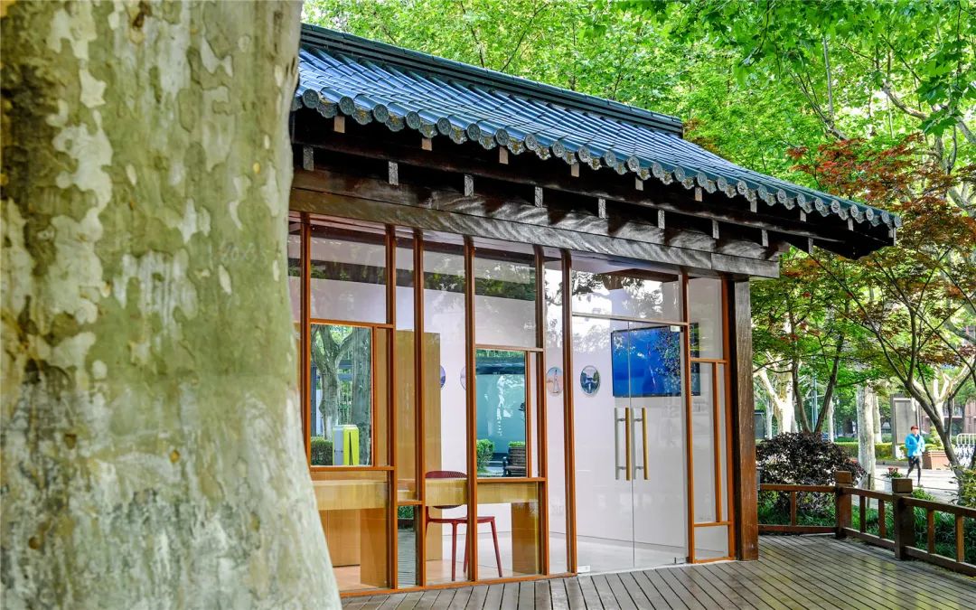 杭州西湖汉服体验馆多少钱一天,想在小镇上开个汉服体验馆