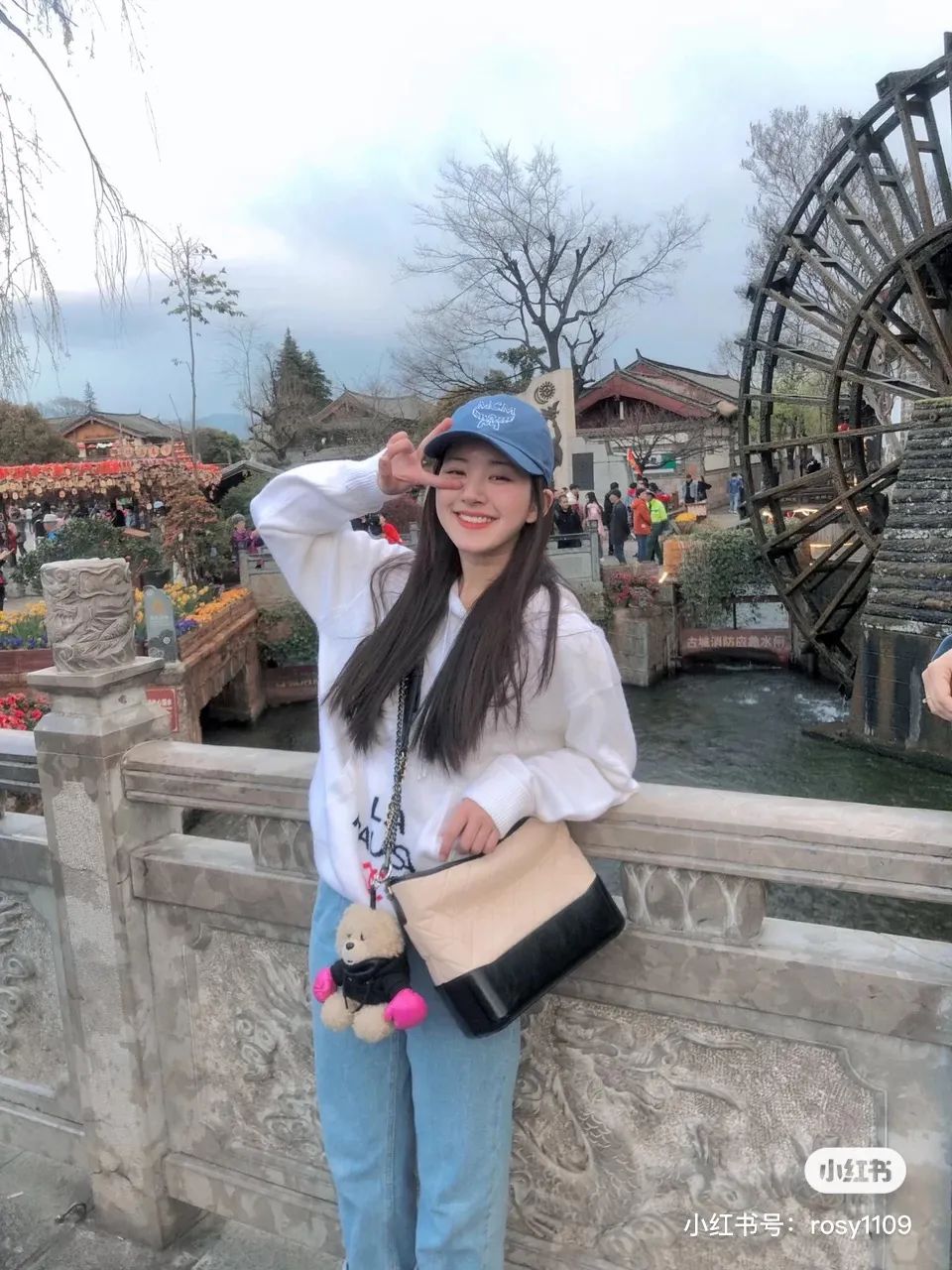 去赵露思家里做客是什么综艺,赵露思私下穿衣打扮