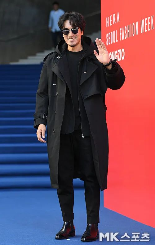 权志龙的家人怎么看权志龙,权志龙的家庭条件