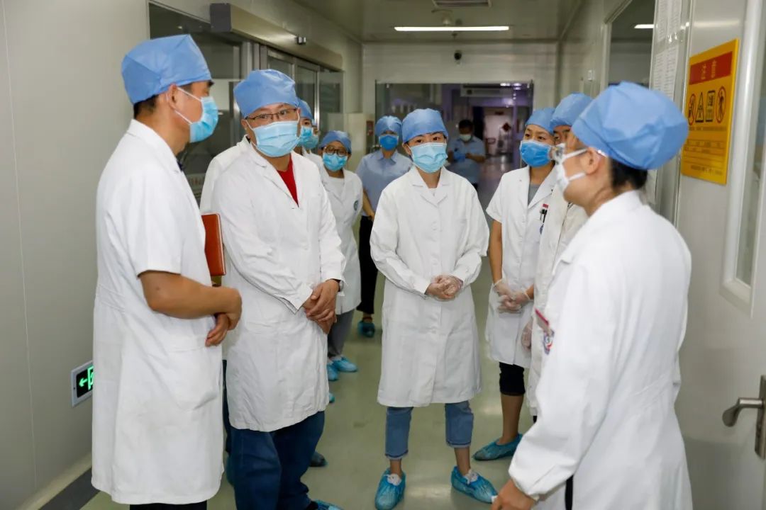 国家卫健委表扬南充3名“援京”检验师