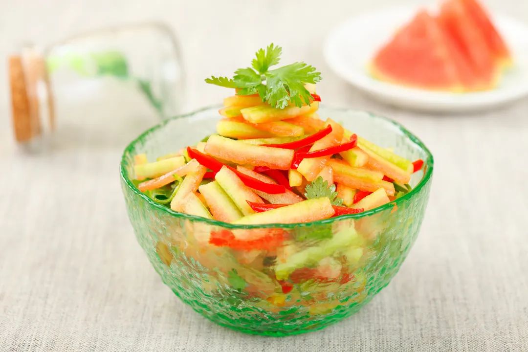 西瓜水果的形态,四倍体西瓜长什么样