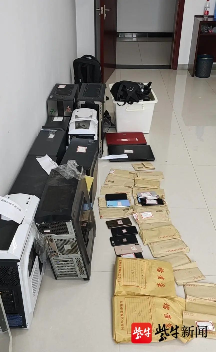 小伙高中毕业自学代码年赚500万！刚买120万保时捷就翻车了