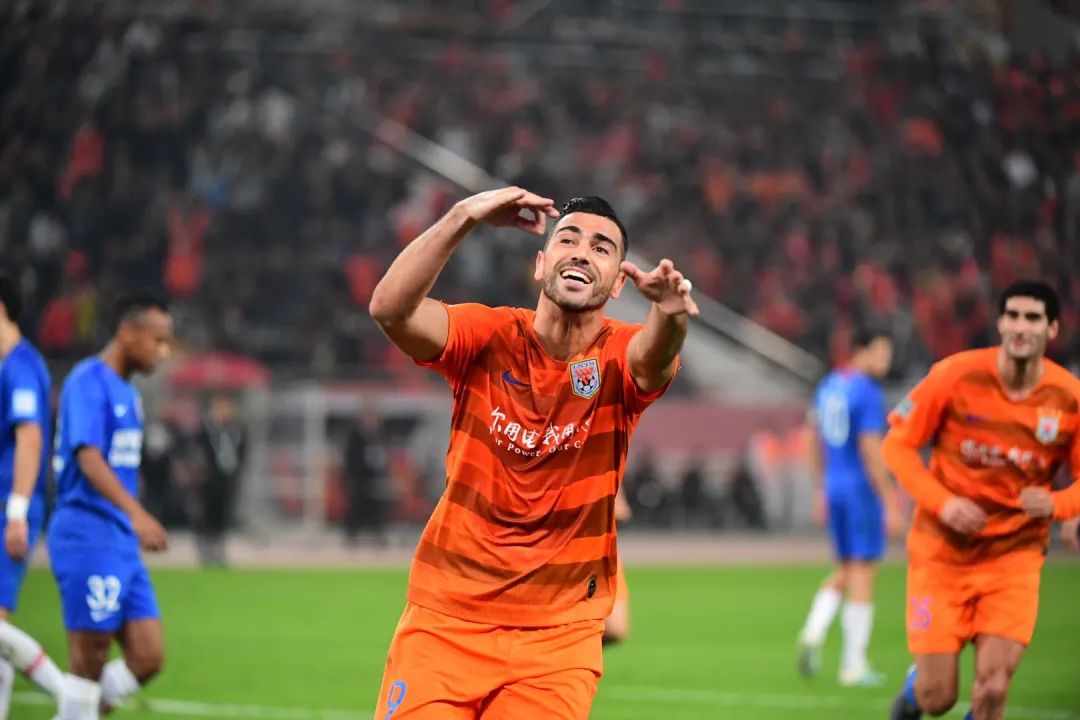 这份鲁能问卷，你的答案是什么？专家给球队的打分是……