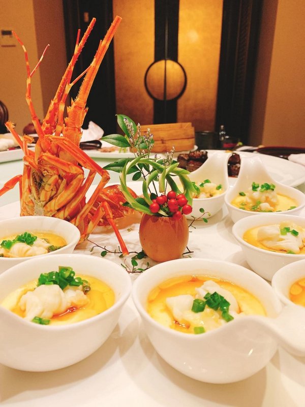 洲行天地，颐品人生--洲颐酒店集团开启夏日之旅