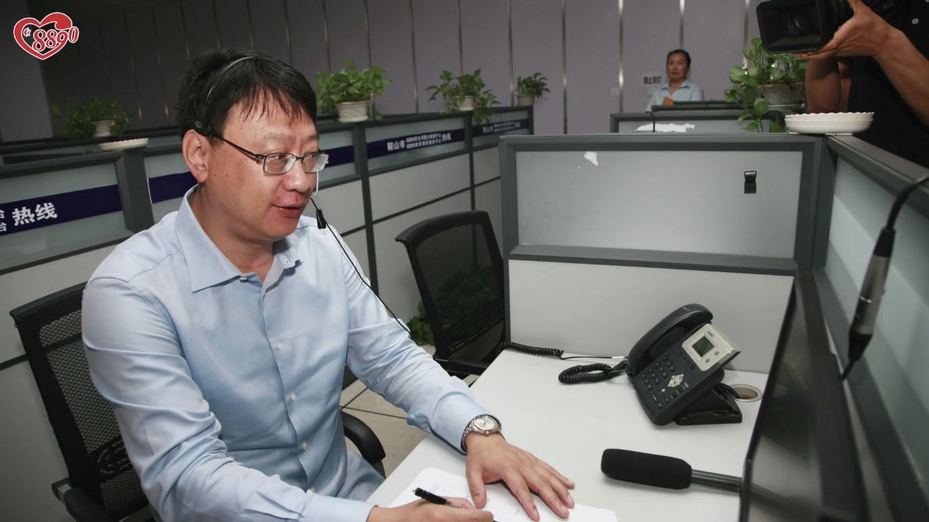 8890海城人民心中的“拨拨就灵”