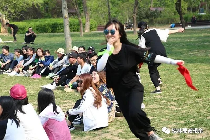 全是帅哥美女！周日，漓江边的这场浪漫单身Party怕是要火，快报名