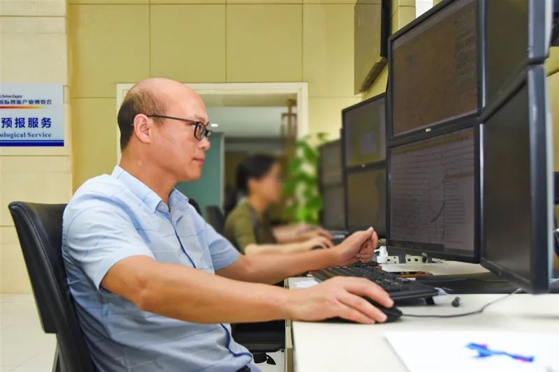 一次过程一场仗！走近首席预报员的汛期时间！