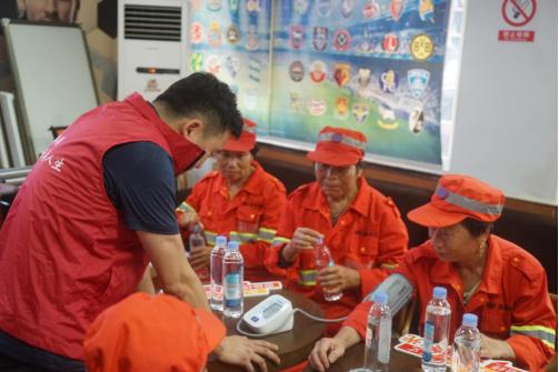 践行公益温暖有光体彩实体店内涵更丰富功能更多元