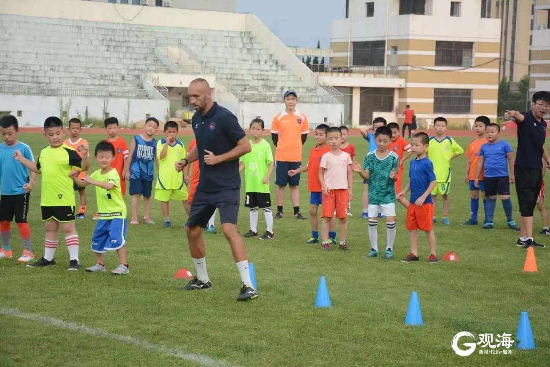 青岛中能足球夏令营,青岛足球夏令营训练基地哪家的大